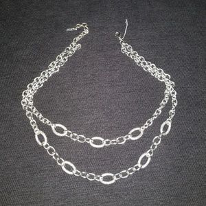Nine west silver chain necklace